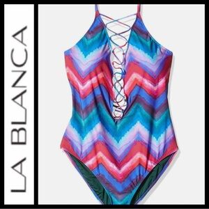 NWOT La Blanca Hidden Gem Multicolor Tummy Control Swimsuit